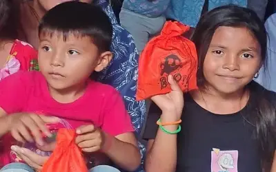 Bi kịch Colombia: Hai chị em tử vong khi chơi trốn tìm trong tủ đông