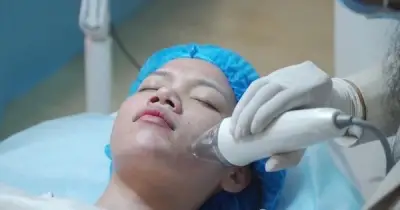 Bài Toán Chi Phí Phòng Khám Thẩm Mỹ: Giải Pháp Plasma Lạnh Thay Đổi Cuộc Chơi