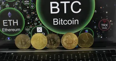 Bitcoin Giảm Nhẹ, Lãi Suất Cho Vay Âm Sâu Báo Hiệu Đáy Thị Trường?