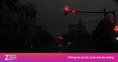 Bầu Trời Tối Sầm Giữa Trưa Tại Hưng Yên Thu Hút Sự Chú Ý Trên Mạng Xã Hội