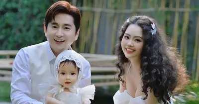 Ca sĩ Bằng Cường 'sống kín tiếng' tiết lộ hôn nhân với vợ trẻ kém 12 tuổi