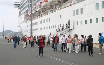 Cam Ranh Vươn Tầm Điểm Đến Toàn Cầu Nhờ Lợi Thế Hạ Tầng Đa Chiều