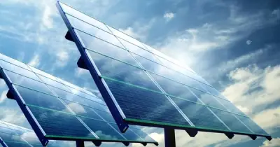 Các nhà khoa học phá vỡ giới hạn Shockley-Queisser, pin mặt trời đạt hiệu suất 130%