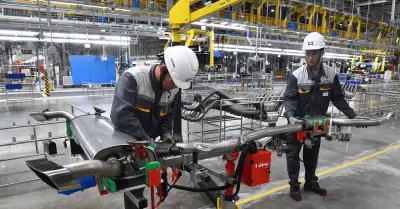 Chuyên gia cảnh báo: Hỗ trợ dân tràn lan như 'rải thóc cho chim sẻ ăn'