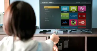 Công nghệ PiP tái xuất với tên gọi Multi View, nâng cấp trải nghiệm xem TV đa nhiệm