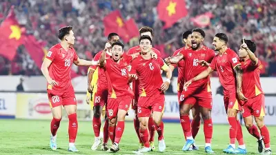 CĐV Malaysia Giương Băng-Rôn Phản Đối FAM Trên Sân Việt Nam, Đòi Lại Danh Dự