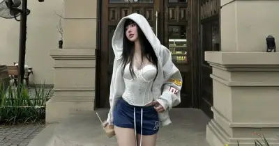 Gợi ý 7 thiết kế áo cúp ngực giúp nàng thăng hạng phong cách quyến rũ và hiện đại