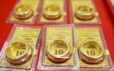 Giá vàng hôm nay 23/4: SJC, nhẫn, Bảo Tín Minh Châu, Phú Quý, DOJI biến động mạnh