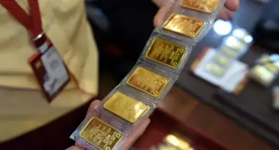 Giá vàng trong nước tăng mạnh, vượt mốc 3 triệu đồng theo đà thế giới