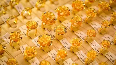 Giá vàng trong nước và thế giới đồng loạt giảm mạnh trong phiên 28/4