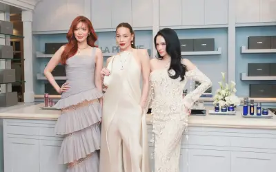 Hồ Ngọc Hà khoe thần thái sáng chảnh bên Hương Giang, Lan Khuê