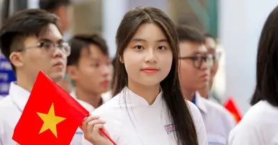 Hà Nội công bố lịch nghỉ lễ 30/4 và 1/5 cho học sinh, giáo viên năm 2026