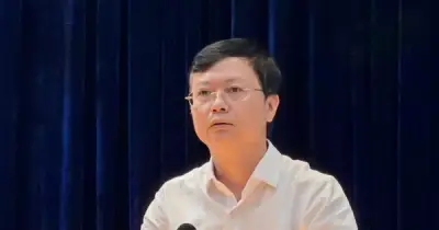 Hà Nội siết chặt tuyển sinh, cấm khảo sát học sinh đầu năm và thu phí giữ chỗ tràn lan