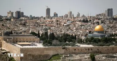 Hơn 100.000 tín đồ Hồi giáo cầu nguyện tại Đền thờ Al-Aqsa sau lệnh ngừng bắn Mỹ-Iran