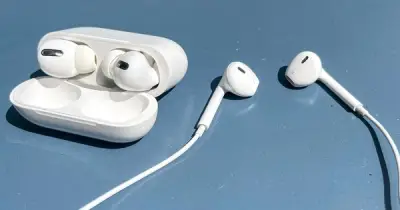 Hành trình từ EarPods đến AirPods: Apple biến phụ kiện thành đế chế âm thanh tỷ đô