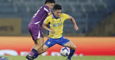 Đỗ Hoàng Hên tỏa sáng cú đúp, CLB Hà Nội thắng đậm 4-2 trước Becamex TP.HCM