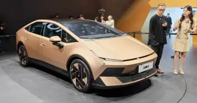 Hyundai Ioniq V ra mắt tại Bắc Kinh: sedan điện thiết kế siêu xe