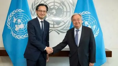 Đại sứ Đỗ Hùng Việt làm việc với Tổng Thư ký LHQ về NPT lần thứ 11