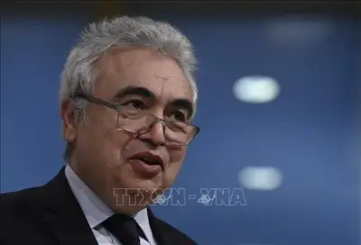 IEA cảnh báo khủng hoảng năng lượng lớn nhất lịch sử, giá dầu biến động dữ dội