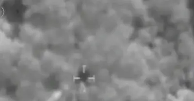 Israel pháo kích loạt hạ tầng quân sự Hezbollah, khoảnh khắc hứng chịu đòn tập kích