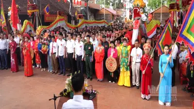 Lễ hội làng Chuông: Nét đẹp văn hóa truyền thống đầu xuân