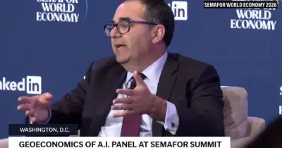 LinkedIn: AI chưa phải nguyên nhân khiến tuyển dụng giảm 20%, lãi suất mới là yếu tố chính