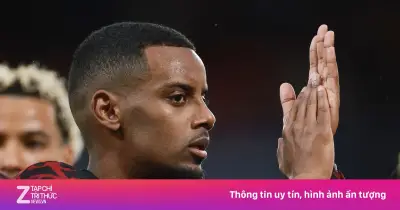 Liverpool Trắng Tay Mùa Giải Dù Đầu Tư Nửa Tỷ Euro, HLV Slot Đối Diện Áp Lực