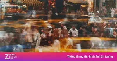 Lằn ranh mong manh: Áp lực phải 'ổn định' trong thời đại số