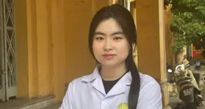 Nữ sinh 22 tuổi Việt Nam giành học bổng tiến sĩ tại Đại học danh giá thế giới