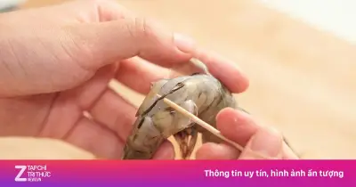 Đường chỉ đen trên lưng tôm: Ổ vi khuẩn cần làm sạch trước khi ăn