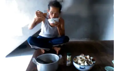 Ông Lão 75 Tuổi Ở Ba Vì: Ăn 30 Trứng Mỗi Sáng, Lao Động Khỏe Như Thanh Niên