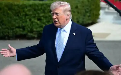 Ông Trump Cảnh Báo Iran, Đe Dọa Thỏa Thuận Ngừng Bắn Mong Manh