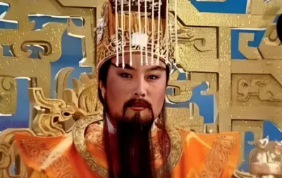 Ngọc Hoàng 'Tây Du Ký' học vấn nổi bật, sự nghiệp vẫn rực rỡ ở tuổi 80