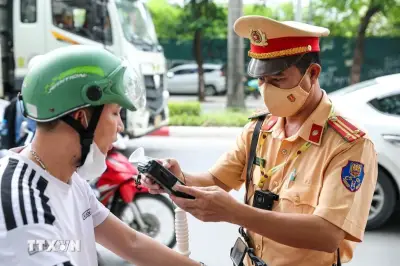 Ngày 30/4: Tai nạn giao thông giảm sâu, hơn 2.100 trường hợp vi phạm nồng độ cồn