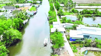 Nỗi khát nước ngọt bên bờ kênh Xáng Cùng: Một bờ có nước, một bờ trông chờ