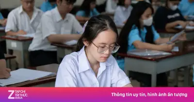 Áp lực thi vào lớp 10 tại Hà Nội: Gần 130.000 thí sinh đăng ký