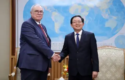 Phó Thủ tướng Hồ Quốc Dung tiếp Phó Tổng Giám đốc IAEA về hợp tác năng lượng hạt nhân