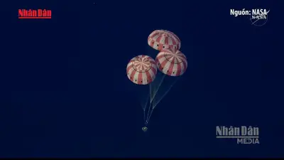 Phi hành đoàn Artemis II hoàn thành hành trình thử nghiệm, trở về Trái Đất an toàn