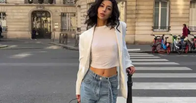 Quần denim dáng rộng: Công thức phối đồ cho mọi phong cách đường phố