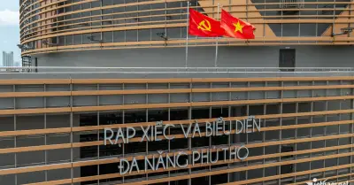 Rạp Xiếc Phú Thọ Mở Cửa Miễn Phí, Người Dân Hào Hứng Trải Nghệ Thuật