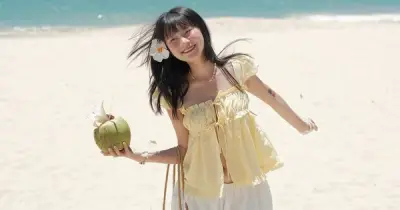 Sắc Vàng Và Trắng: Cặp Đôi Hoàn Hảo Cho Mùa Hè Năng Động Và Dịu Dàng