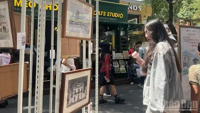 Sách '50 Spaces: Hà Nội-Huế-Sài Gòn' ra mắt, kết hợp triển lãm gây quỹ từ thiện hỗ trợ người mù