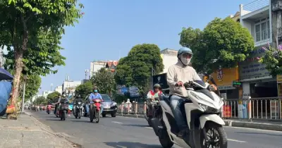 Sinh viên, người lao động TP.HCM đau đầu với bài toán chi tiêu mùa nắng nóng