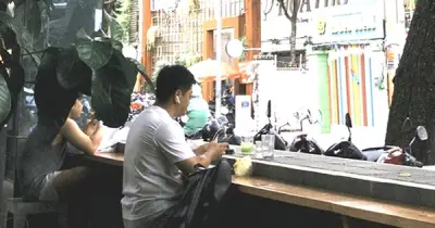 Tự Do Hay Áp Lực? Hành Trình Của Người Trẻ Lựa Chọn Làm Freelancer