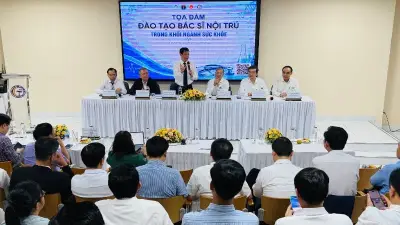 Tọa đàm đào tạo bác sĩ nội trú: Cần cải cách toàn diện để nâng cao chất lượng nguồn nhân lực y tế