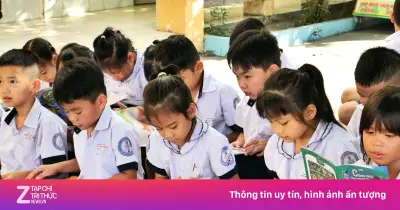 Thư viện di động 'Mở sách - Mở tương lai' lan tỏa văn hóa đọc đến học sinh TP.HCM