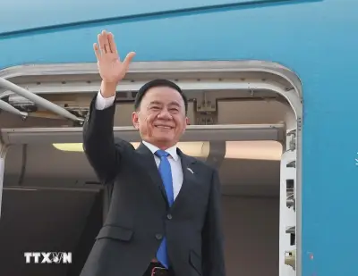 Thúc đẩy hợp tác toàn diện Việt Nam - Lào - Campuchia trong khu vực