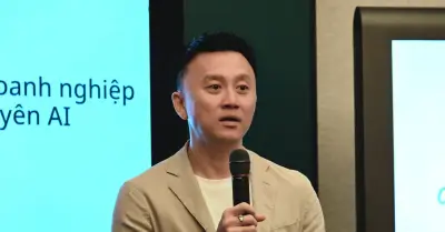 Tài khoản Facebook bị khóa bất ngờ không rõ lý do, lãnh đạo Meta nói gì?