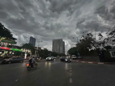 Tin Nóng 60 Giây: Dông Lốc Hà Nội, Vé Máy Bay Tăng, Tỉ Phú Vượng Top 76 Thế Giới