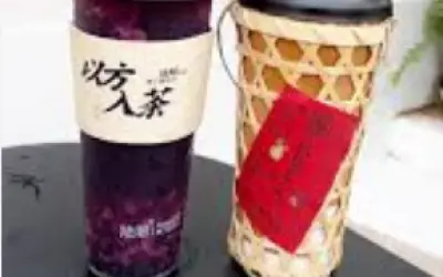 Trà Sữa Trộn Trứng Bắc Thảo: Trào Lưu Ẩm Thực Gây Sốc Thu Hút Giới Trẻ